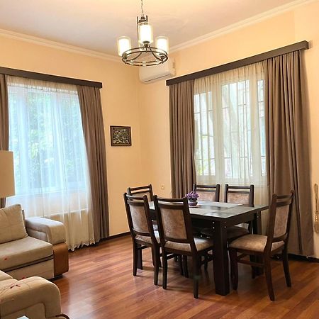 Apartment Amaghleba Tbilisi Exteriör bild